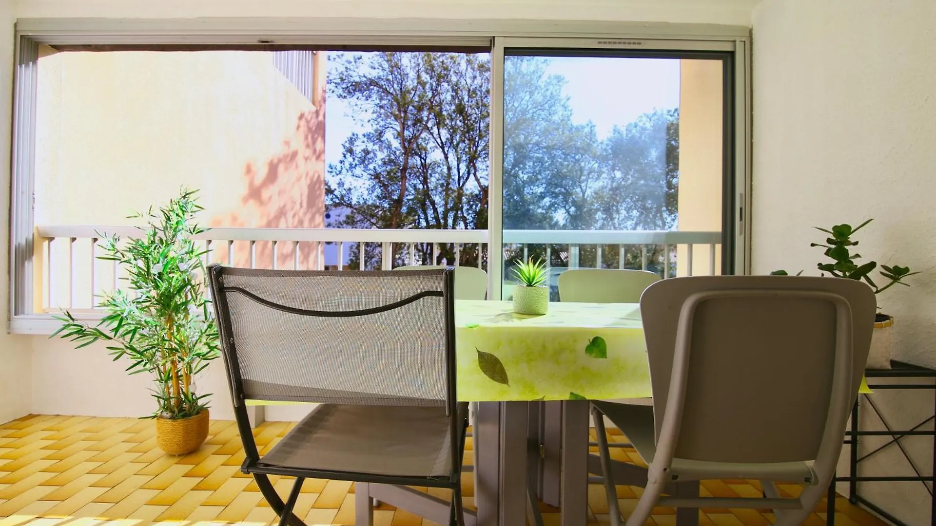 Capri Appartement Confort Bord De Mer Saint-Mandrier-sur-Mer Apartment